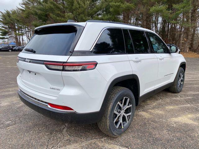 new 2025 Jeep Grand Cherokee car, priced at $49,215