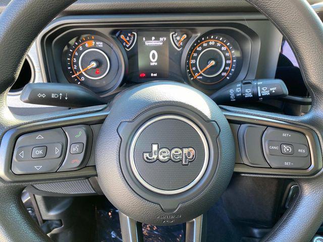 new 2025 Jeep Wrangler car, priced at $39,050