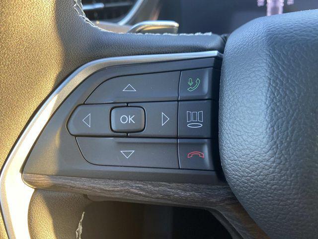 new 2025 Jeep Grand Cherokee car, priced at $49,890