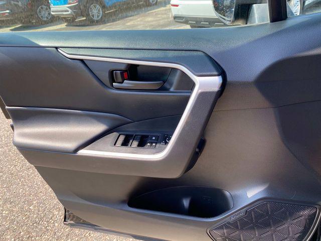 new 2022 Toyota RAV4 car