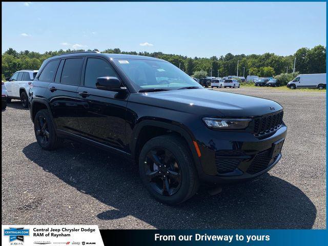 new 2025 Jeep Grand Cherokee car, priced at $46,125