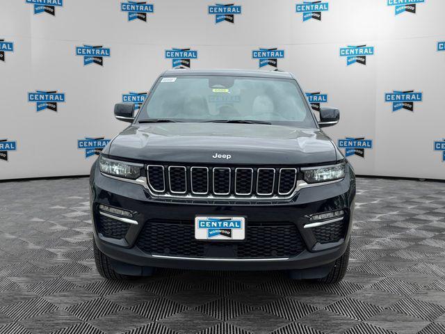 new 2025 Jeep Grand Cherokee car, priced at $46,657