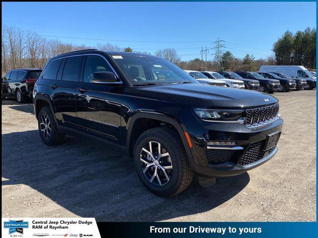 new 2025 Jeep Grand Cherokee car, priced at $47,196