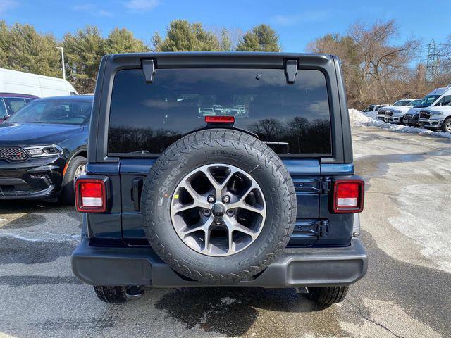 new 2025 Jeep Wrangler car, priced at $48,140