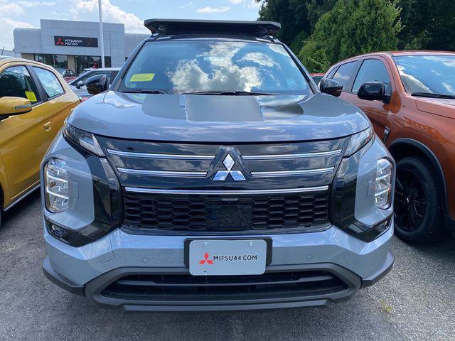 new 2025 Mitsubishi Outlander car, priced at $44,060