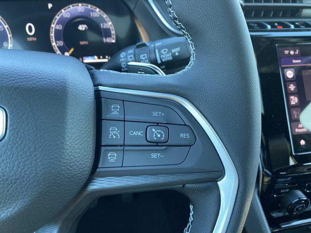 new 2025 Jeep Grand Cherokee car, priced at $48,375