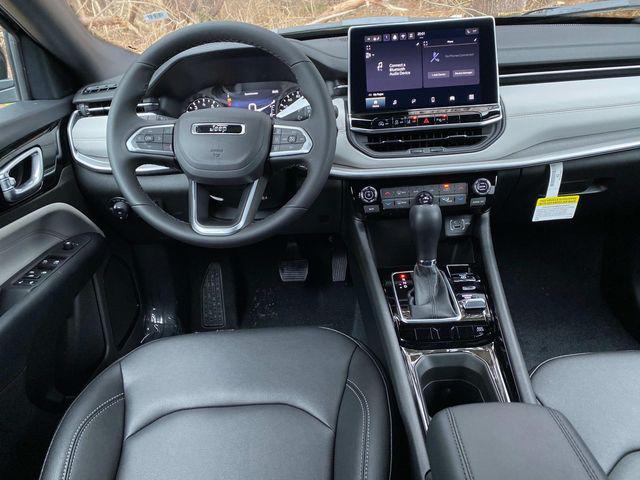 new 2025 Jeep Compass car, priced at $34,435