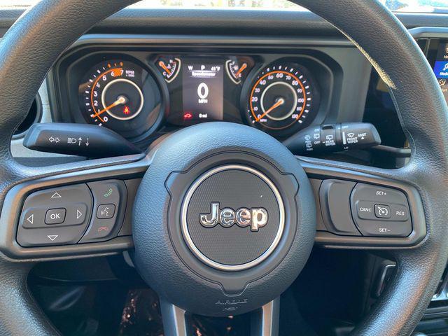 new 2025 Jeep Wrangler car, priced at $39,350