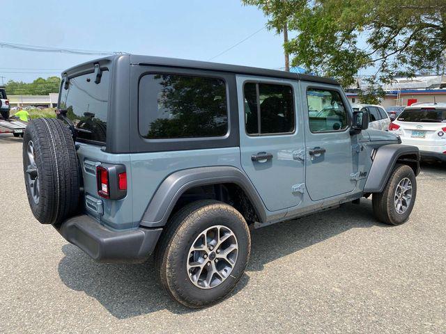 new 2025 Jeep Wrangler car, priced at $46,299