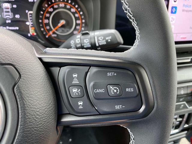 new 2025 Jeep Wrangler car, priced at $46,299