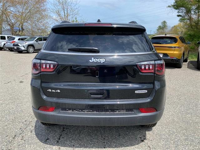 new 2024 Jeep Compass car, priced at $31,087