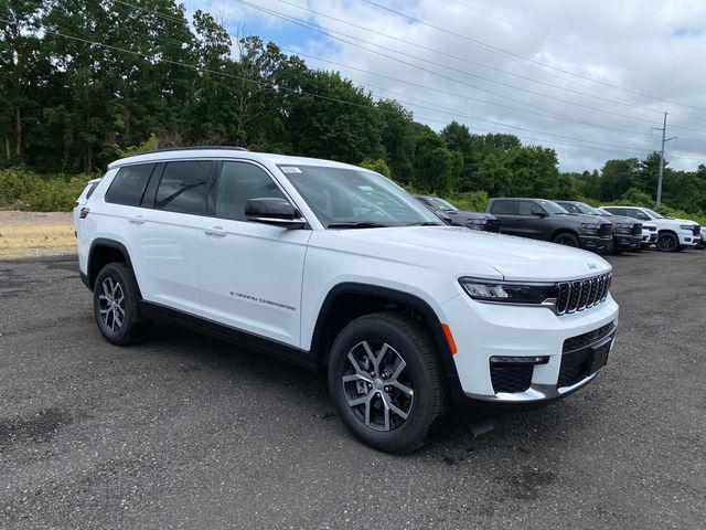 new 2025 Jeep Grand Cherokee L car, priced at $47,692