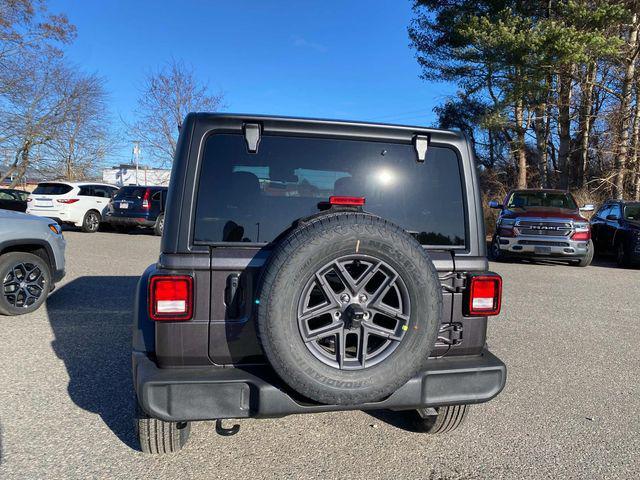 new 2025 Jeep Wrangler car, priced at $44,645