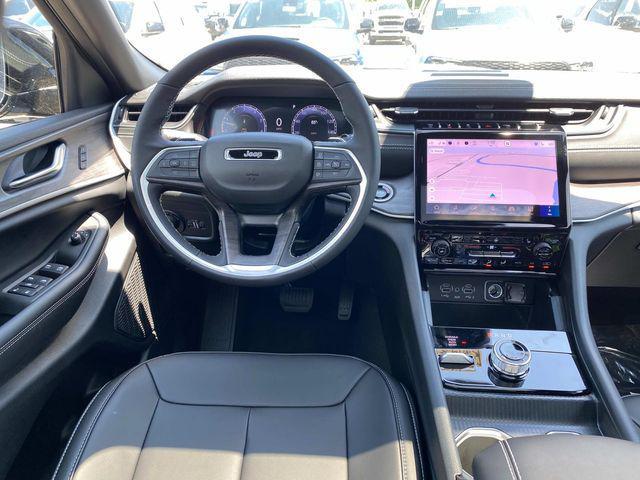new 2025 Jeep Grand Cherokee L car, priced at $48,287