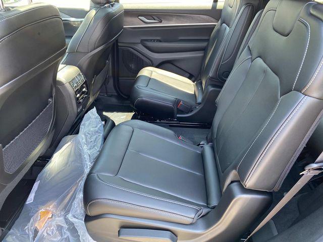 new 2025 Jeep Grand Cherokee L car, priced at $48,287