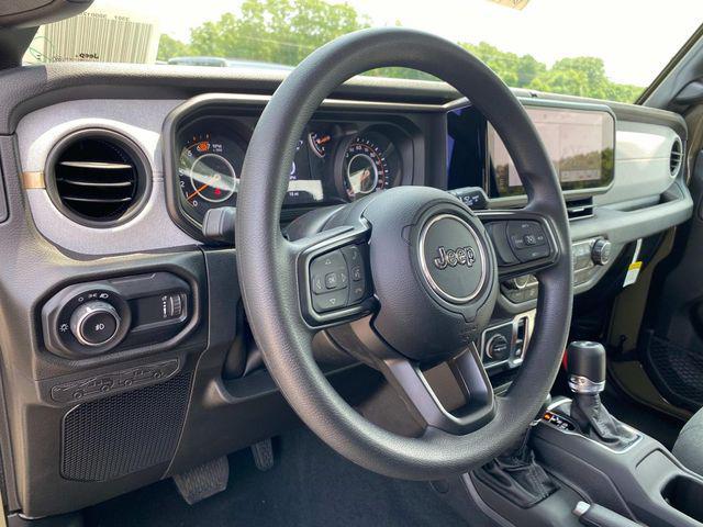new 2025 Jeep Wrangler car, priced at $35,958