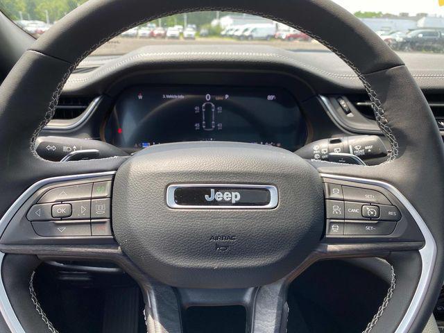 new 2025 Jeep Grand Cherokee L car, priced at $47,692
