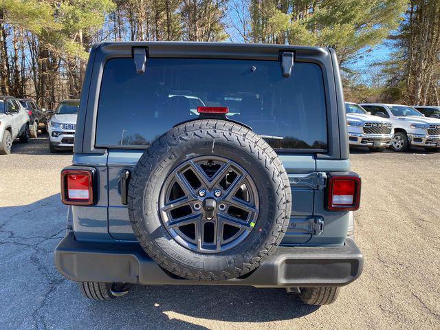 new 2025 Jeep Wrangler car, priced at $51,245