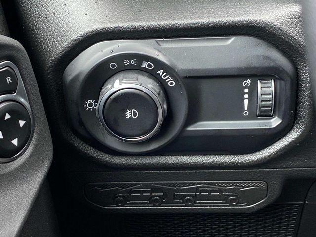 new 2025 Jeep Wrangler car, priced at $48,140