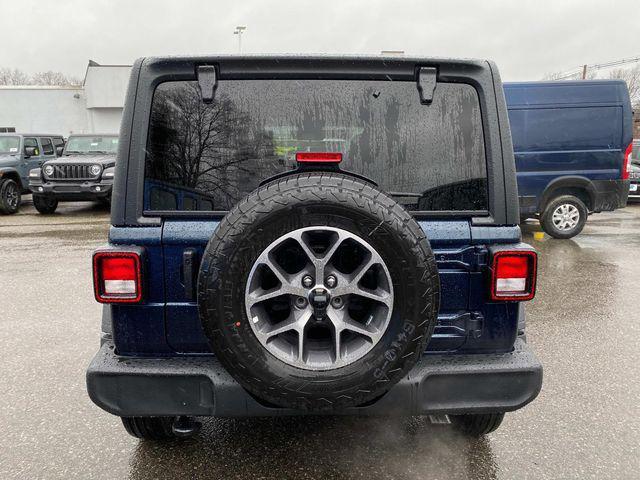 new 2025 Jeep Wrangler car, priced at $48,140