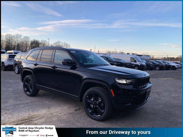 new 2025 Jeep Grand Cherokee car, priced at $48,175