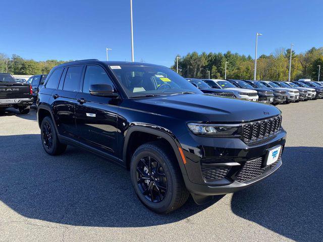 new 2025 Jeep Grand Cherokee car, priced at $46,730