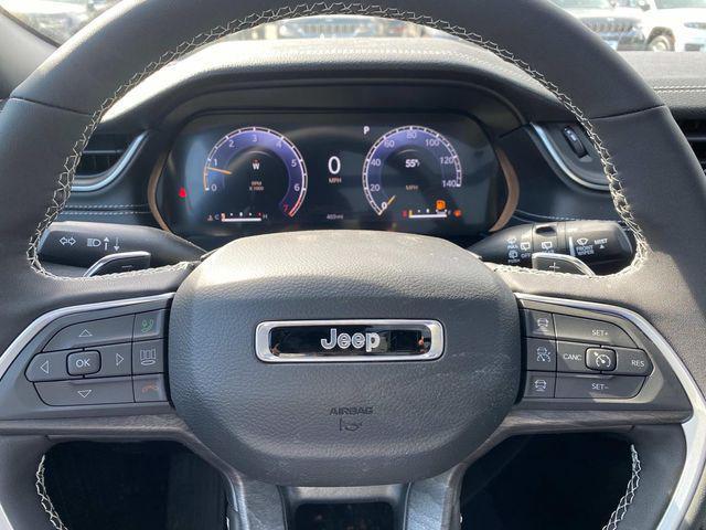 new 2025 Jeep Grand Cherokee car, priced at $46,715