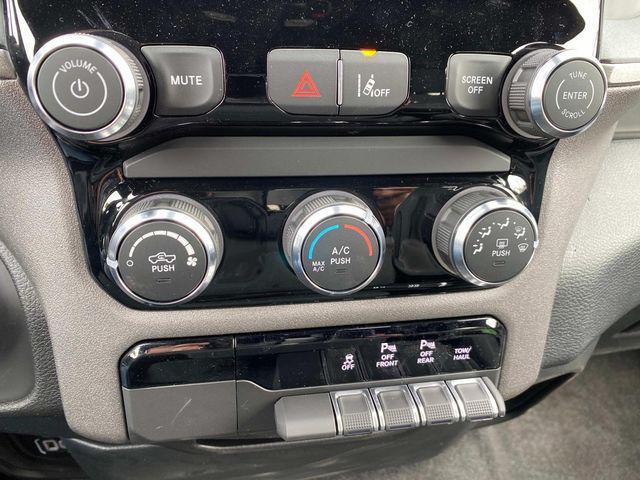 new 2025 Ram 1500 car, priced at $47,119