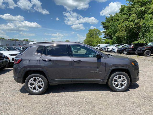 new 2024 Jeep Compass car, priced at $30,087