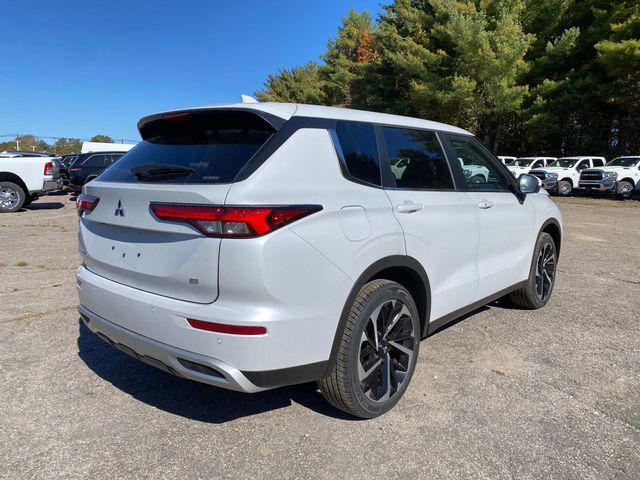 new 2024 Mitsubishi Outlander car, priced at $34,843