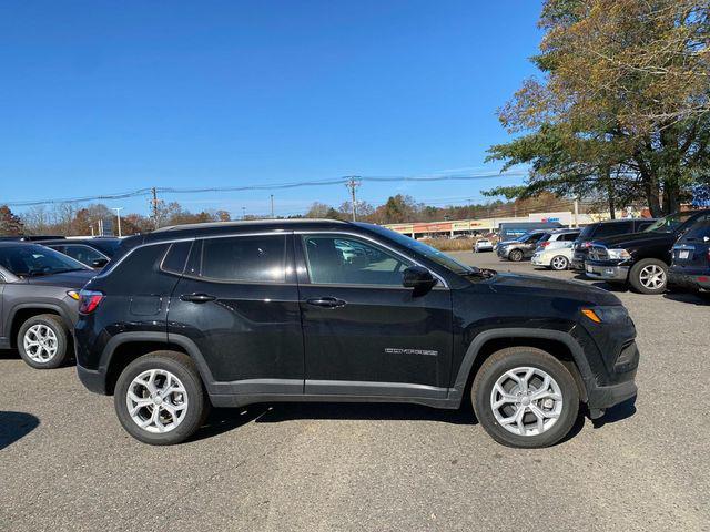 new 2024 Jeep Compass car, priced at $31,087