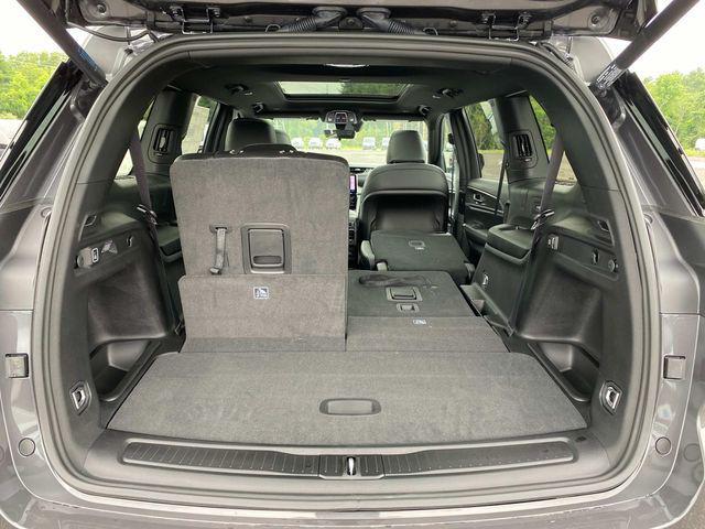 new 2025 Jeep Grand Cherokee L car, priced at $48,287