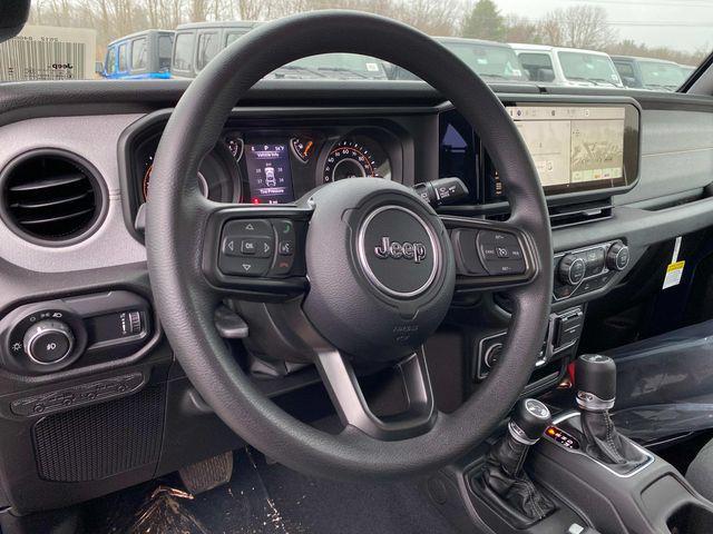 new 2025 Jeep Wrangler car, priced at $36,850