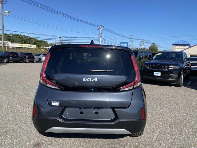 used 2024 Kia Soul car, priced at $19,902