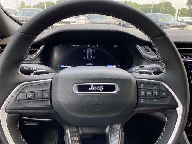 new 2025 Jeep Grand Cherokee car, priced at $45,530