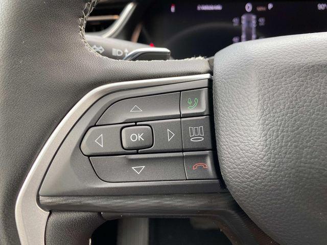 new 2025 Jeep Grand Cherokee car, priced at $45,530