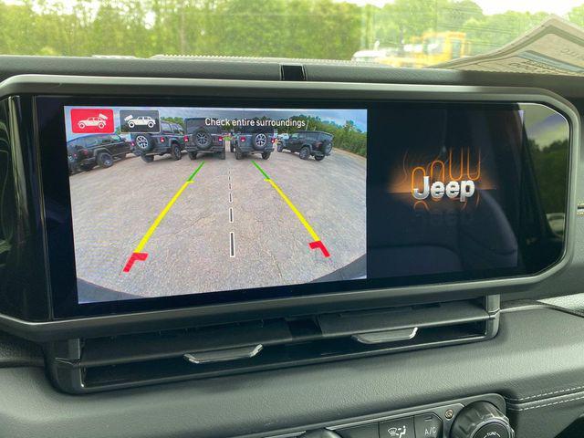 new 2025 Jeep Wrangler car, priced at $55,545