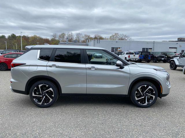 new 2024 Mitsubishi Outlander car, priced at $37,034