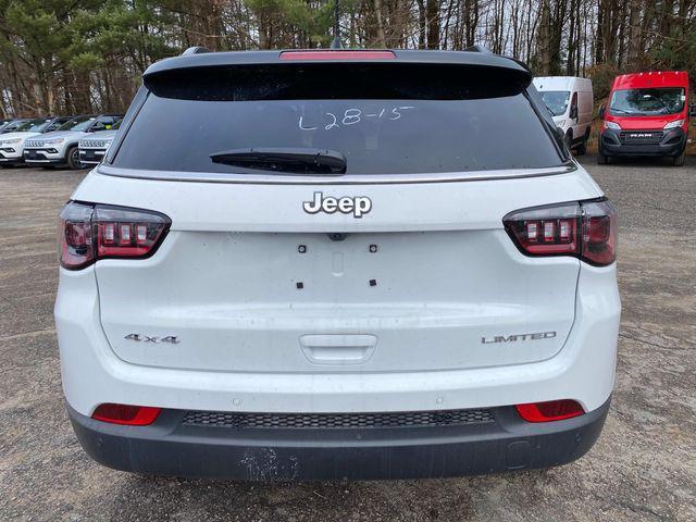 new 2025 Jeep Compass car, priced at $31,840