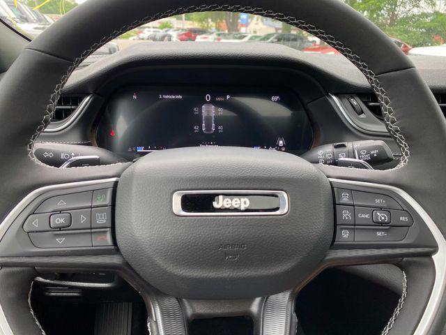 new 2025 Jeep Grand Cherokee car, priced at $41,772