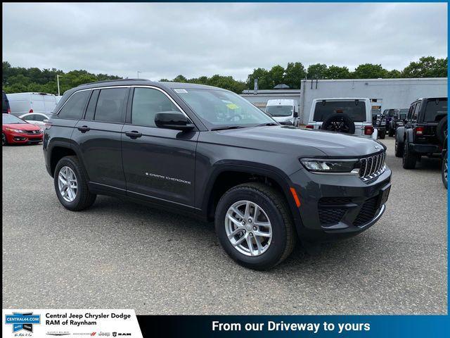 new 2025 Jeep Grand Cherokee car, priced at $40,420