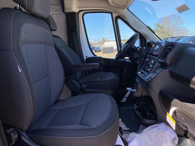 new 2025 Ram ProMaster 2500 car, priced at $51,700