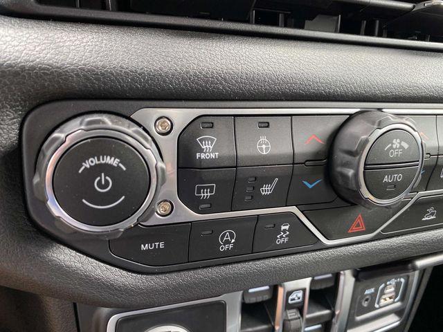 new 2025 Jeep Gladiator car, priced at $47,523