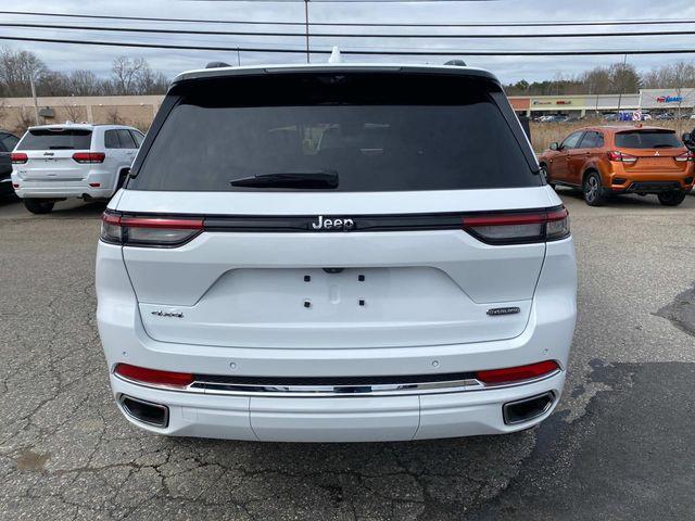 used 2022 Jeep Grand Cherokee car, priced at $39,178