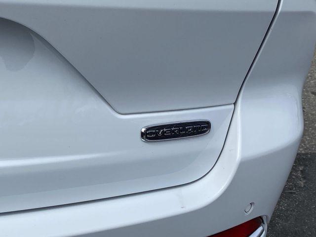 used 2022 Jeep Grand Cherokee car, priced at $39,178