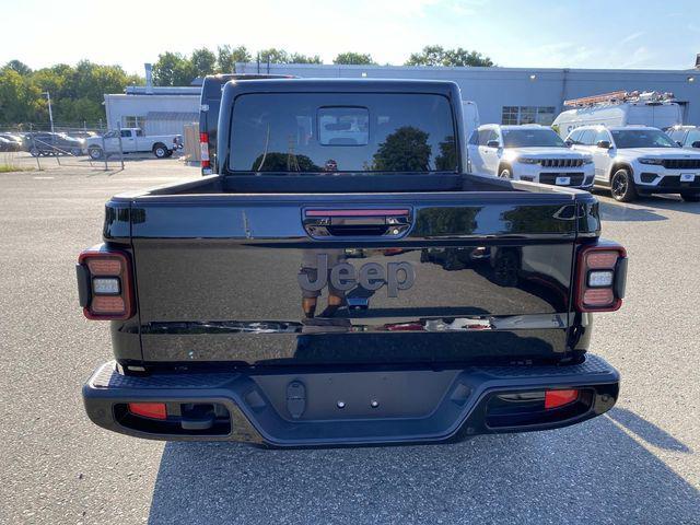 used 2022 Jeep Gladiator car, priced at $35,287