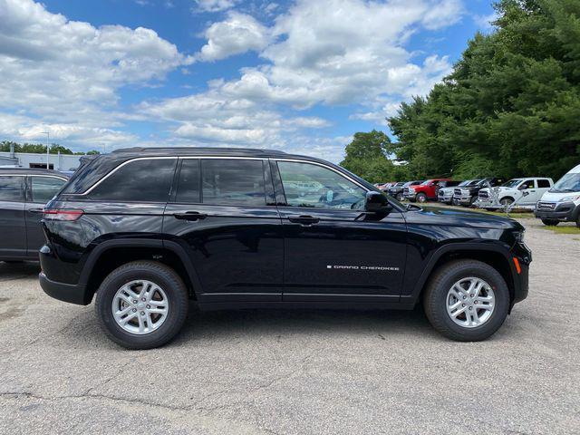 new 2024 Jeep Grand Cherokee car, priced at $38,770