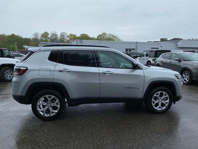 new 2024 Jeep Compass car, priced at $31,087