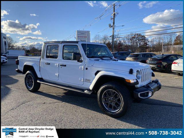 used 2021 Jeep Gladiator car, priced at $33,980