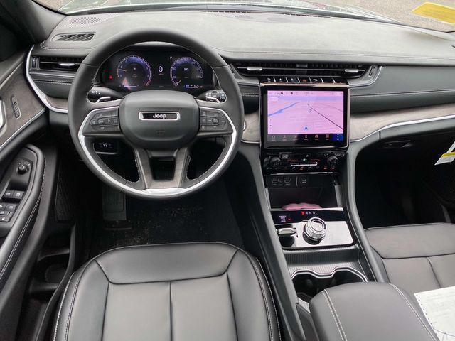 new 2025 Jeep Grand Cherokee L car, priced at $48,287